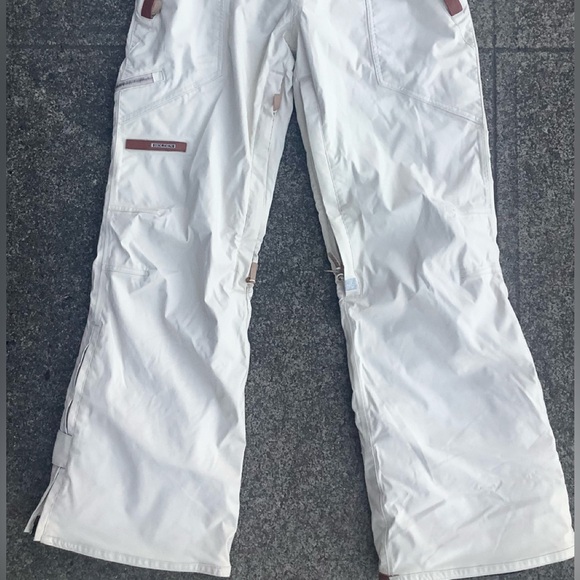 Holden Crescent Unisex Snow Pant - Picture 4 of 11